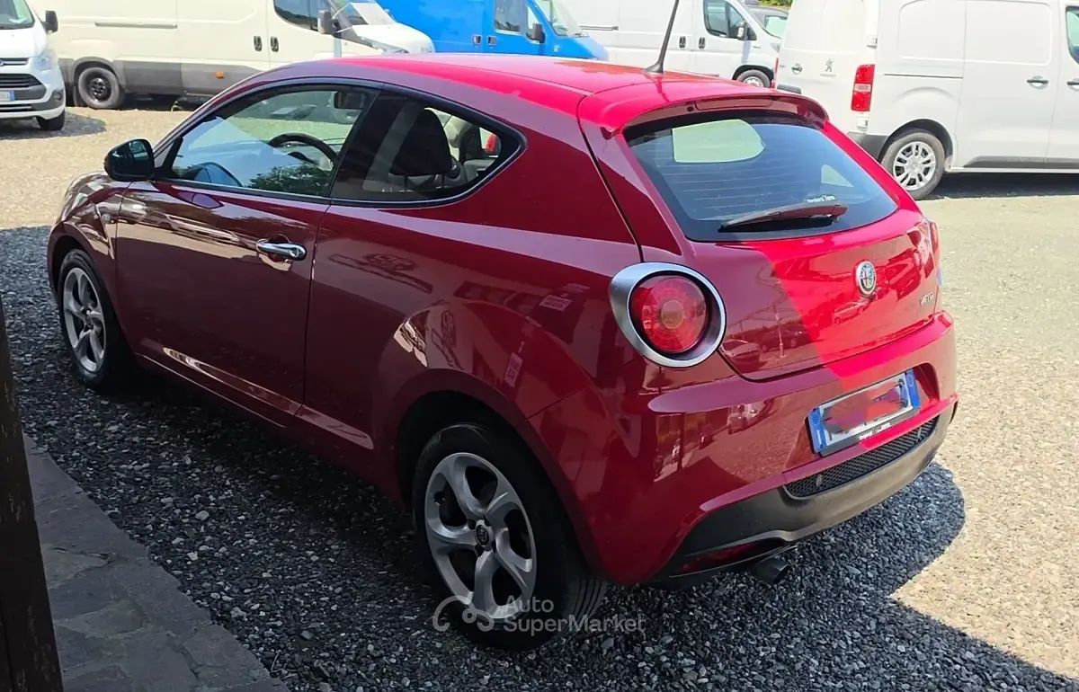 Second-hand Alfa Romeo MiTo 95 CP (69 kW) 2016 Roșu Hatchback