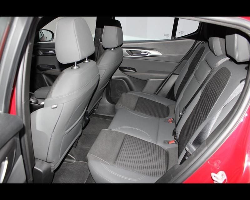 Usata Alfa Romeo Tonale Sprint 131 CV (96 kW) 2024 Rosso SUV