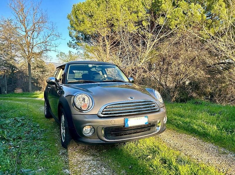 Usata Mini ONE 75 CV (55 kW) 2013 Utilitaria