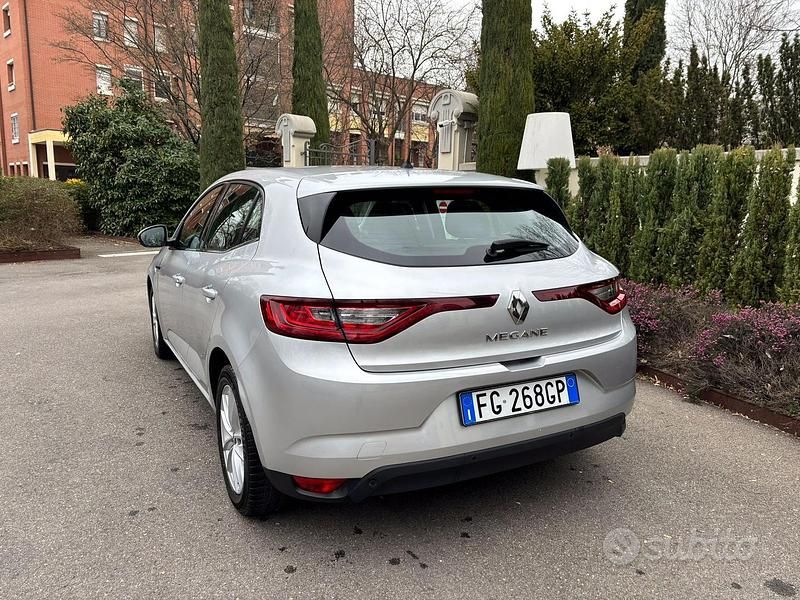 Usata Renault Mégane IV 2017 Grigio Berlina