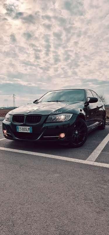 Usata BMW 320 177 CV (130 kW) 2009 Berlina
