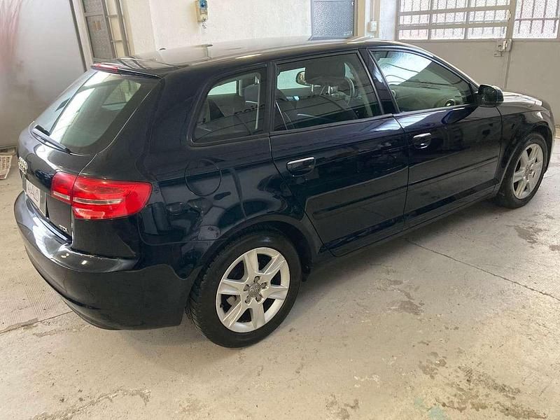 Usata Audi A3 Sportback Ambiente 90 CV (66 kW) 2012 Blu met. Utilitaria
