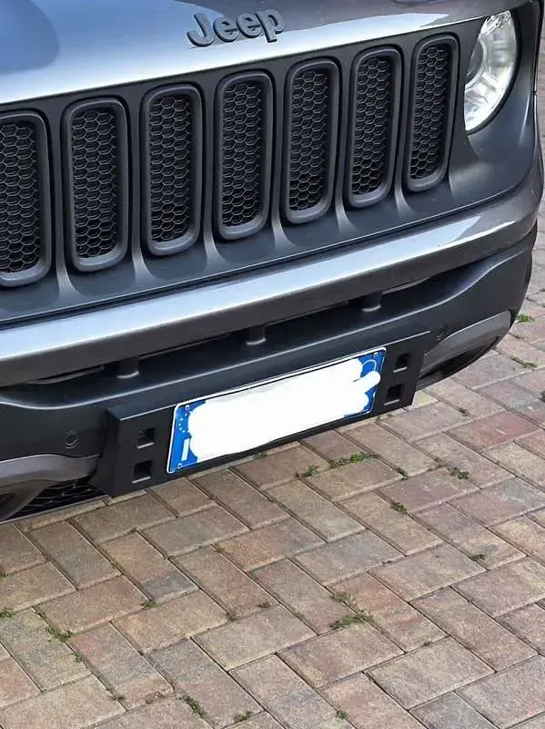 Usata Jeep Renegade Trailhawk 170 CV (125 kW) 2016 Marrone SUV