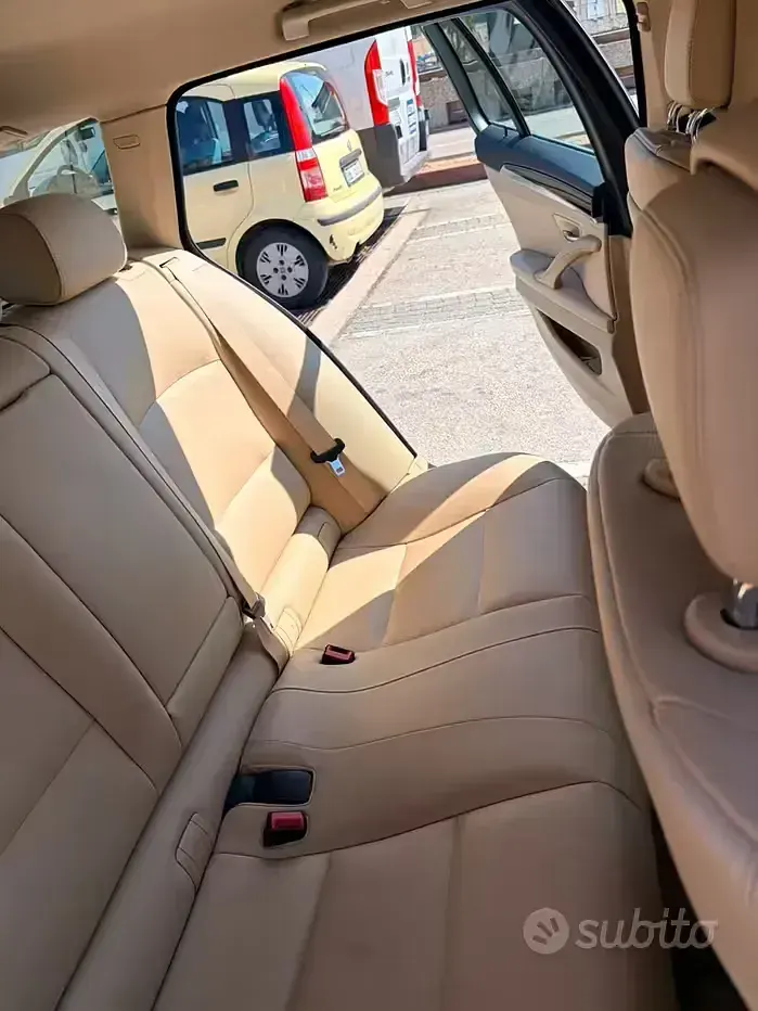 Usata BMW 520 184 CV (135 kW) 2013 Bluazzurro Station wagon