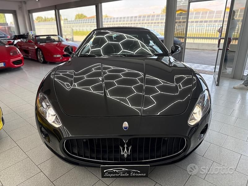 Usata Maserati GranCabrio 450 CV (330 kW) 2010 Nero Cabrio