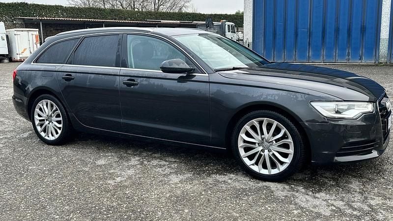 Usata Audi A6 245 CV (180 kW) 2013 Nero Station wagon