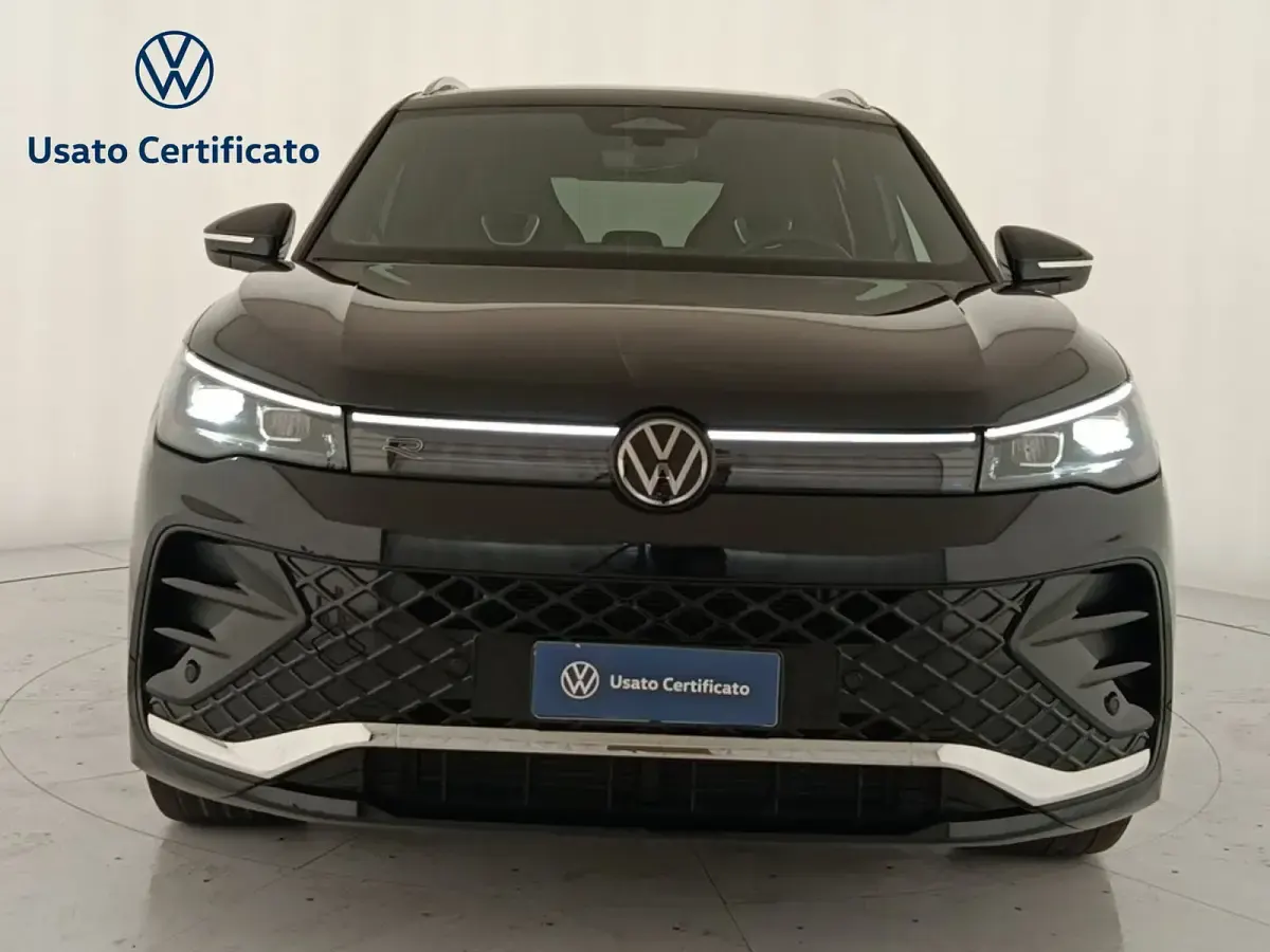 Usata VW Tiguan R-line Plus 150 CV (110 kW) 2025 Nero SUV