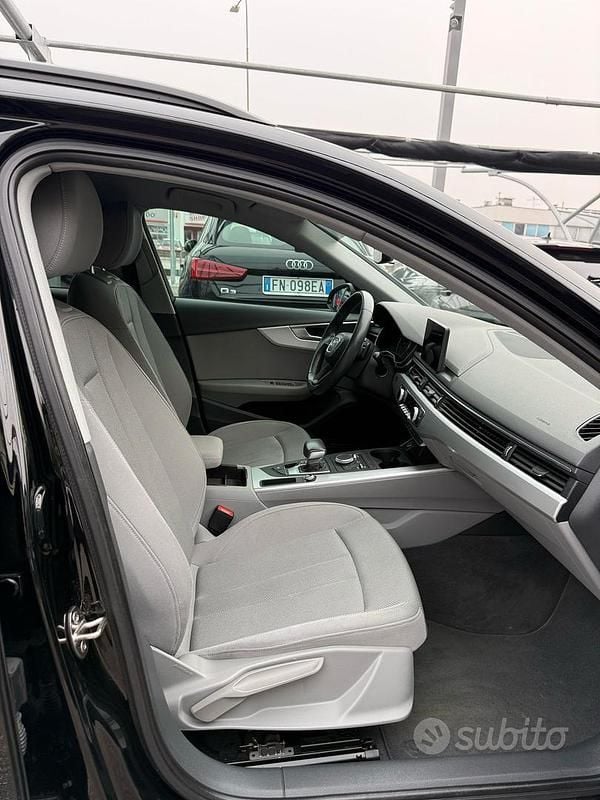 Usata Audi A4 S-Line 150 CV (110 kW) 2017 Nero Station wagon