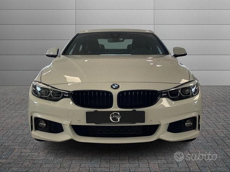 Usado BMW 420 M Sport 190 HP (139 kW) 2020 Branco Coupé