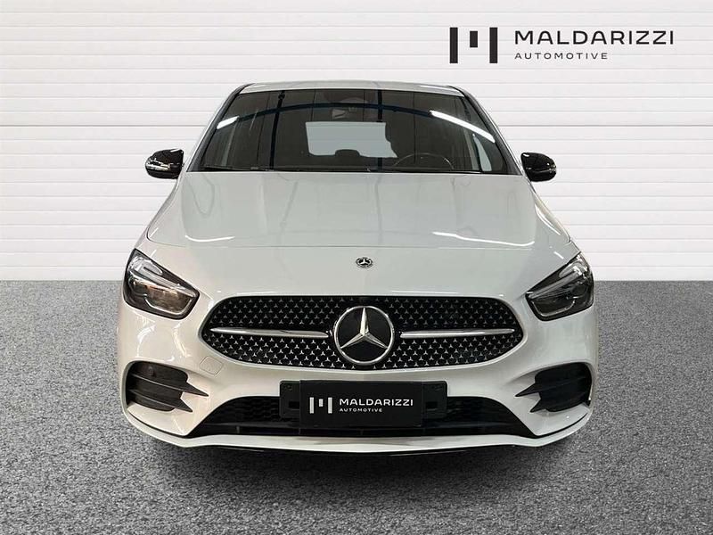 Usata Mercedes B200 Advanced Plus 150 CV (110 kW) 2023 Digital white Monovolume