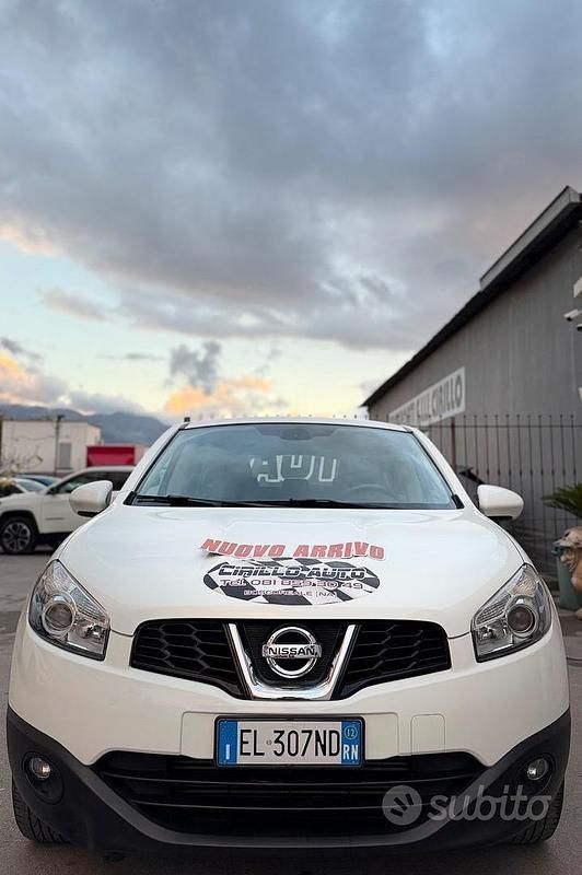 Bianco Usata 2012 Nissan Qashqai Tekna SUV | 6600 € (Ottimo prezzo) - Immagine 1/4