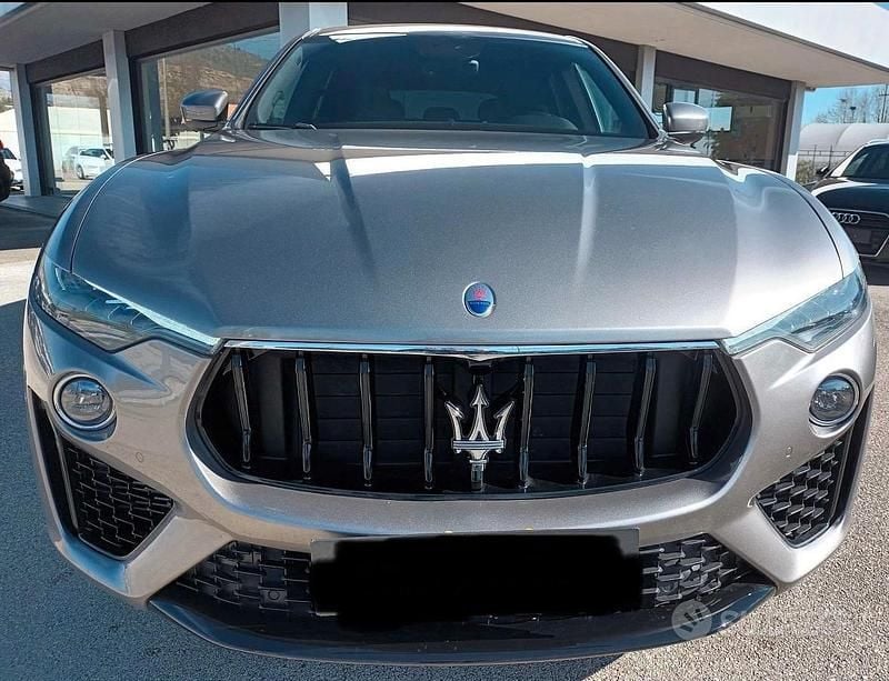 Usata Maserati GranSport 350 CV (257 kW) 2021 Grigio Station wagon