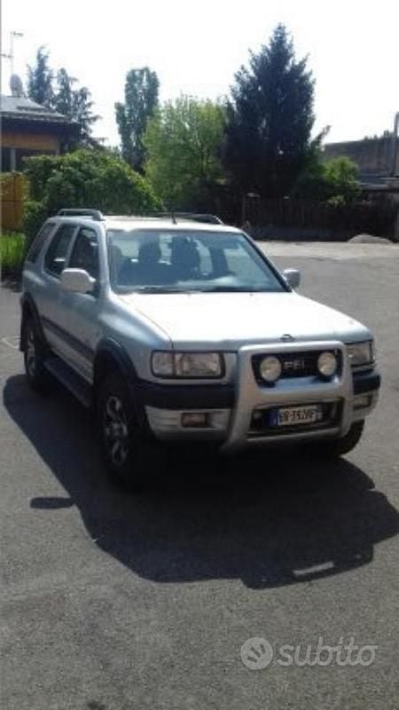 Grigio Usata 2001 Opel Frontera SUV | 6000 € (Buon prezzo) - Immagine 1/3
