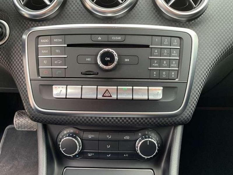 Usata Mercedes A200 156 CV (114 kW) 2016 Grigio Berlina