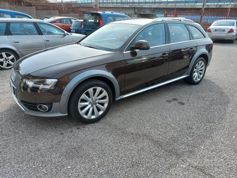 Usata Audi A4 Allroad Advanced 177 CV (130 kW) 2013 Marrone Station wagon