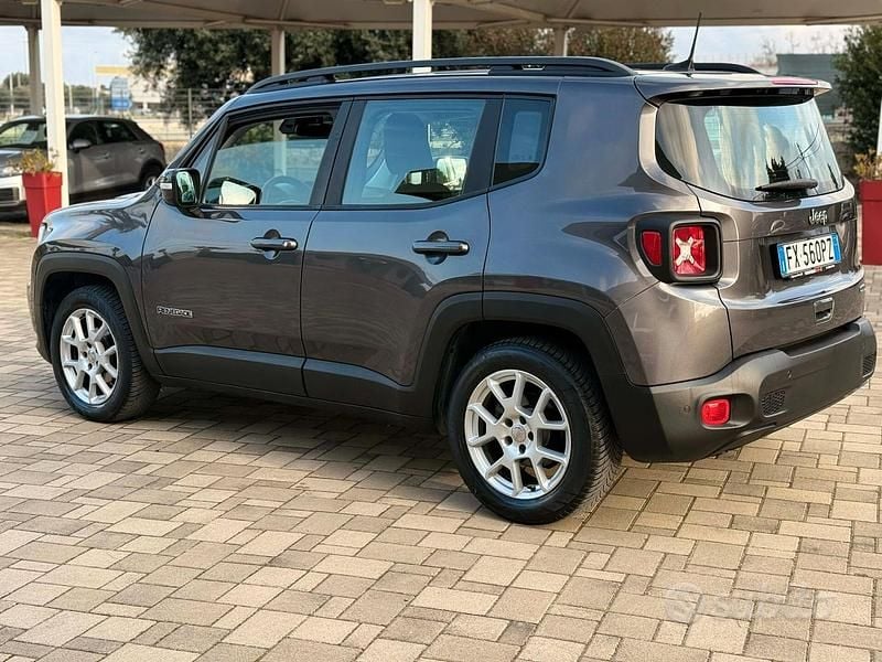 Usata Jeep Renegade Longitude 120 CV (88 kW) 2019 Grigio SUV
