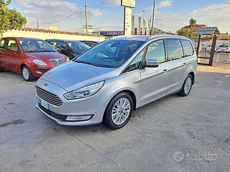 Usata Ford Galaxy Titanium 150 CV (110 kW) 2017 Grigio Monovolume