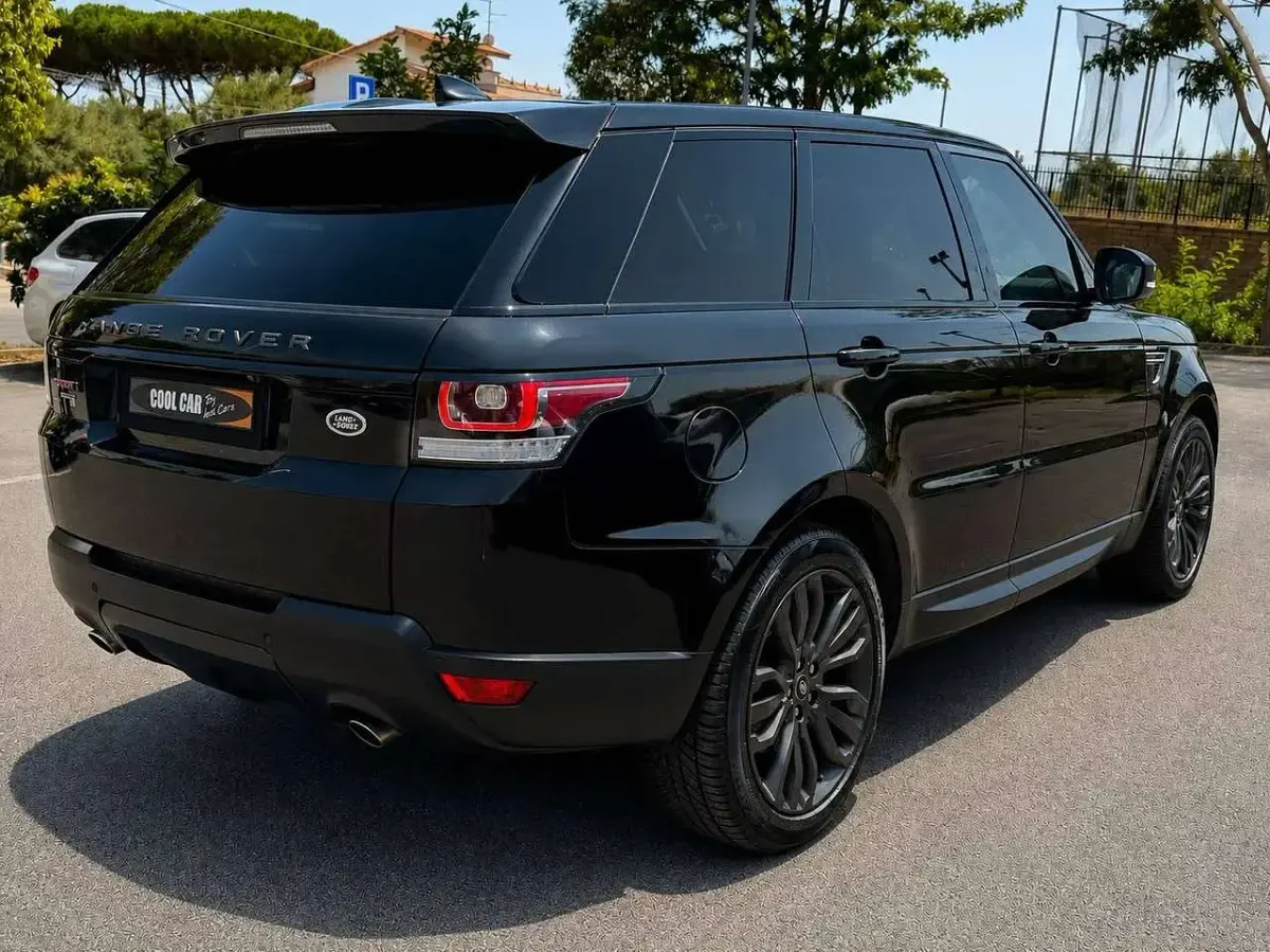 Usata Land Rover Range Rover Sport HSE Dynamic 249 CV (183 kW) 2017 Nero SUV