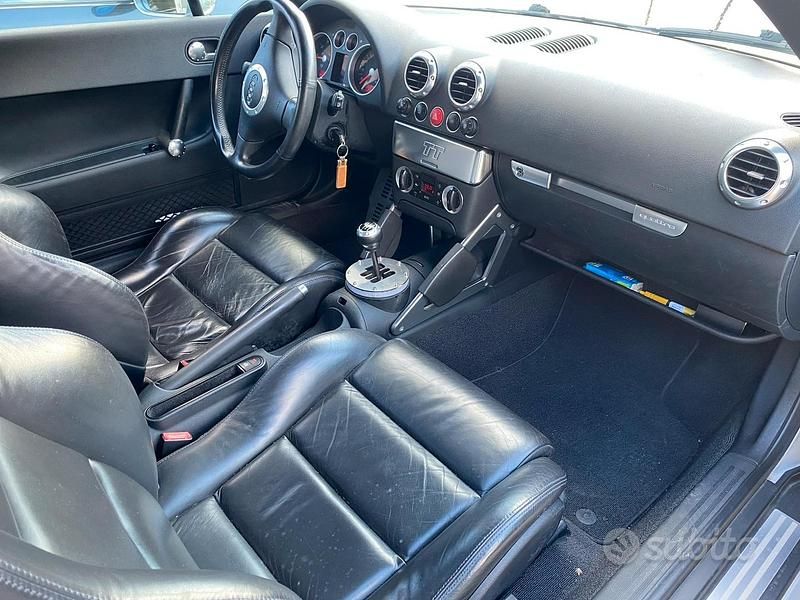 Usata Audi TT 225 CV (165 kW) 2003 Coupé