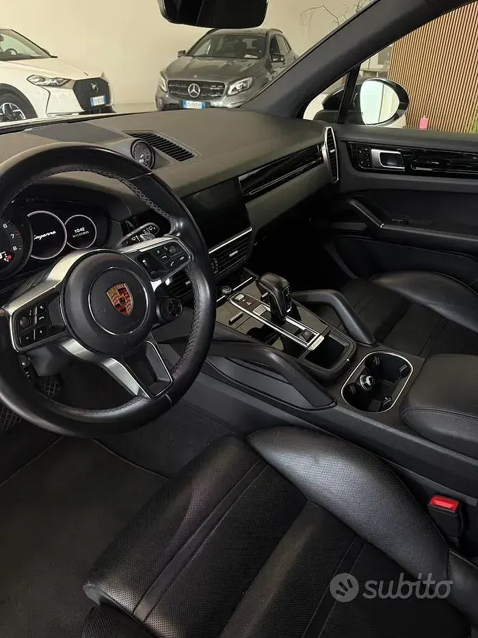 Usata Porsche Cayenne 340 CV (250 kW) 2018 Nero SUV