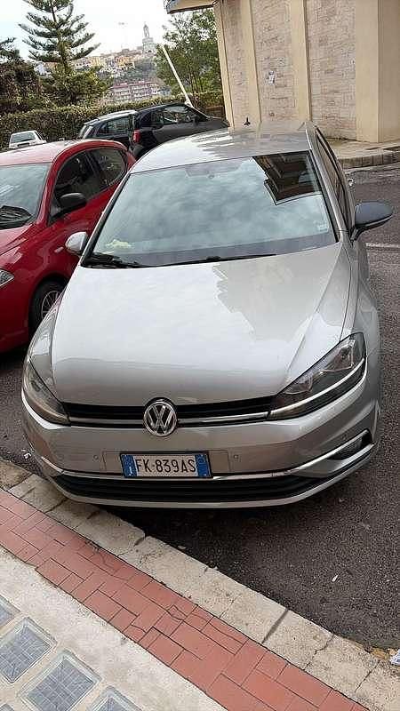 Usata VW Golf VII Business 116 CV (85 kW) 2017 Grigio Berlina