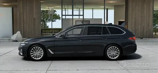 Usata BMW 520 Luxury Line 190 CV (139 kW) 2021 Grigio Station wagon
