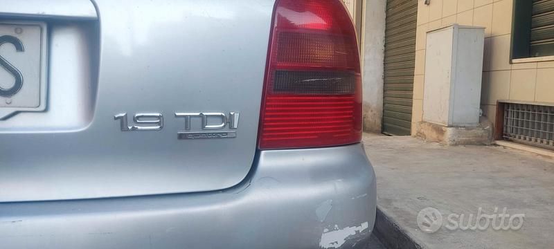 Usata Audi A4 1997 Grigio Station wagon