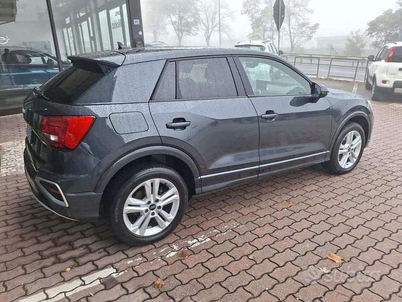 Usata Audi Q2 150 CV (110 kW) 2022 Grigio SUV