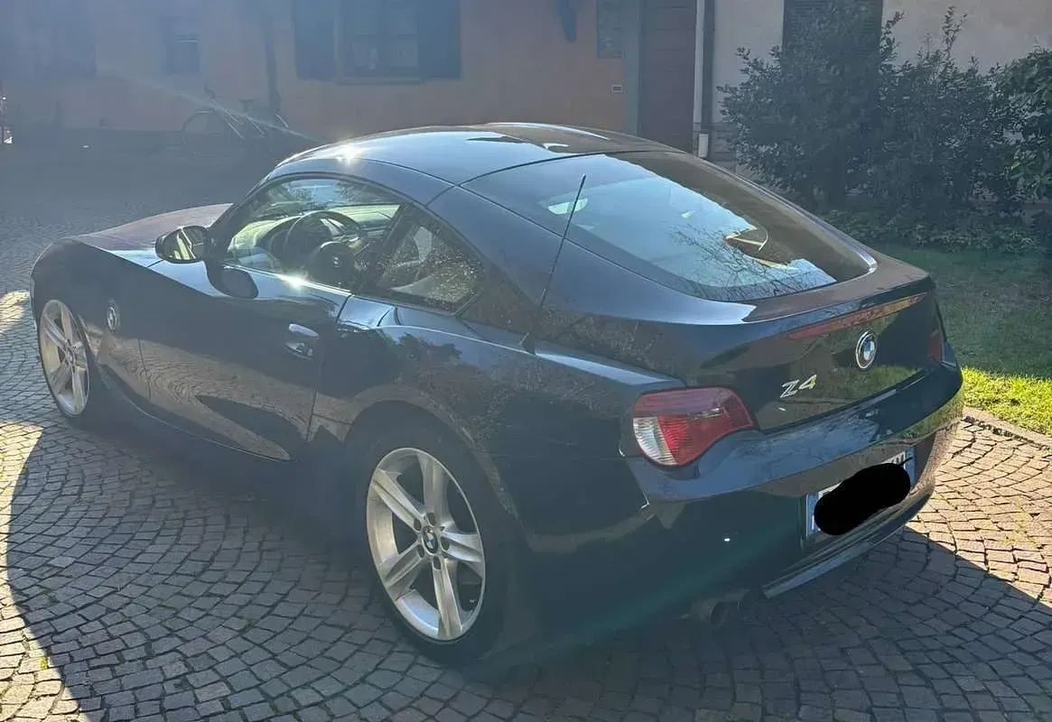 Usata BMW Z4 Efficient Dynamics 265 CV (194 kW) 2007 Blu Coupé