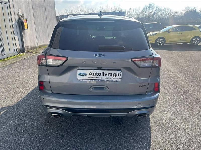 Usata Ford Kuga ST-Line X 225 CV (165 kW) 2022 Grigio SUV
