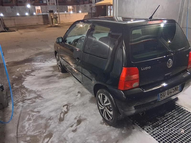 Usata VW Lupo 75 CV (55 kW) 2000 Nero Utilitaria