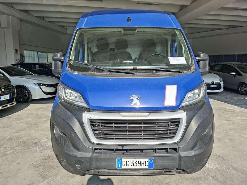 Usata Peugeot Boxer 140 CV (102 kW) 2021 Blu/azzurro Furgone