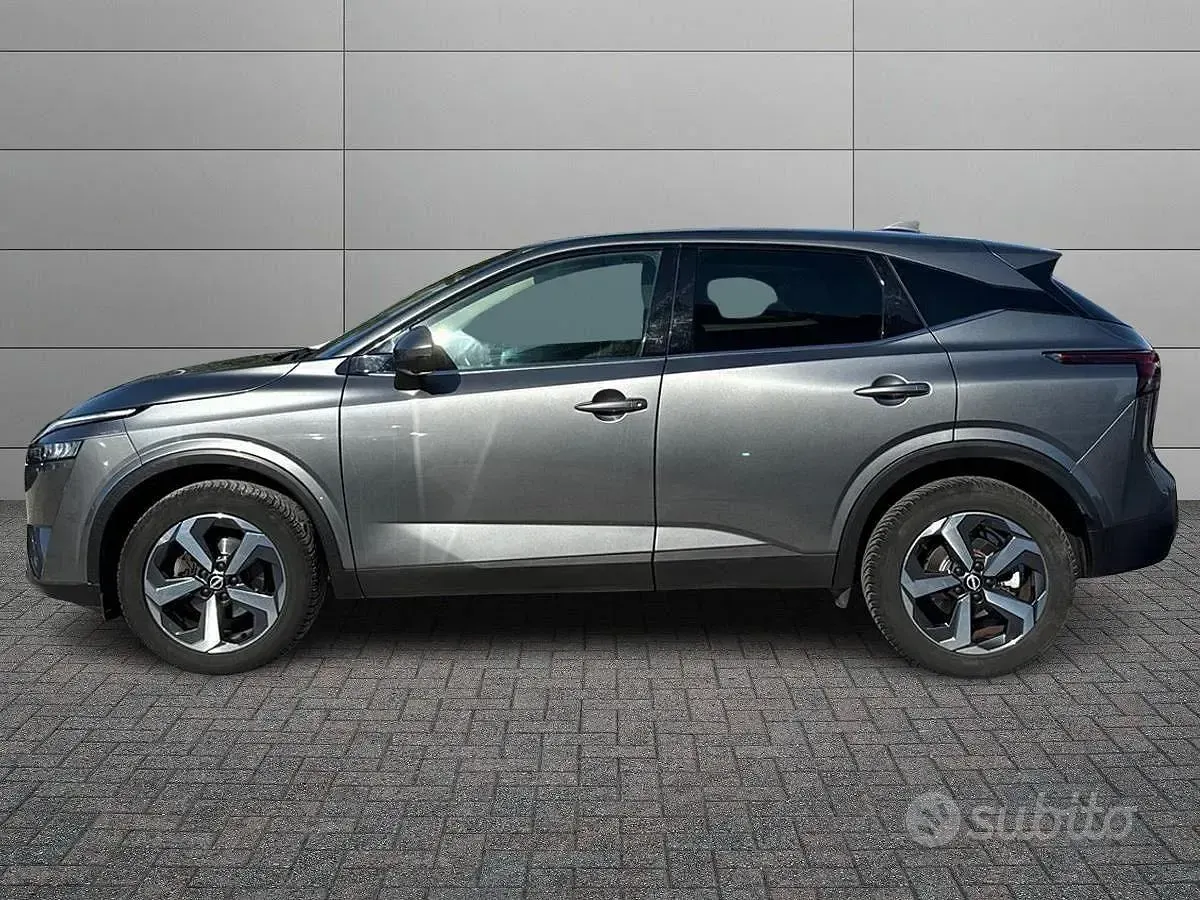 Usata Nissan Qashqai N-Connecta 158 CV (116 kW) 2023 Grigio SUV