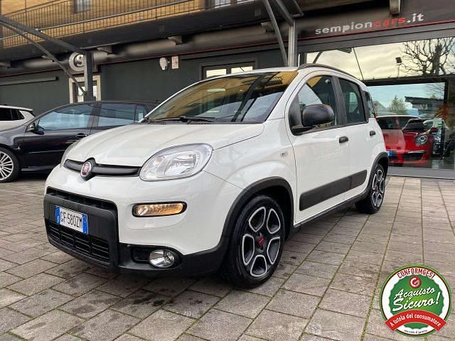 Usata Fiat Panda City Life 70 CV (51 kW) 2021 Bianco Utilitaria