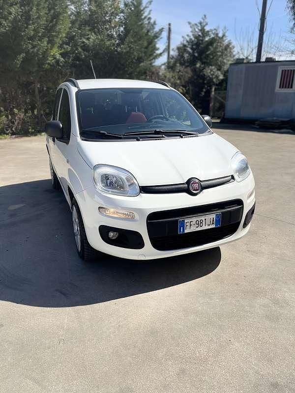 Usata Fiat Panda 80 CV (58 kW) 2016 Utilitaria