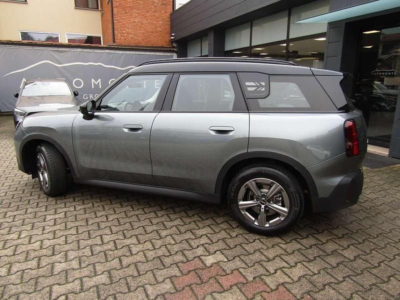Usata Mini Countryman Classic 156 CV (114 kW) 2024 Smoken green SUV