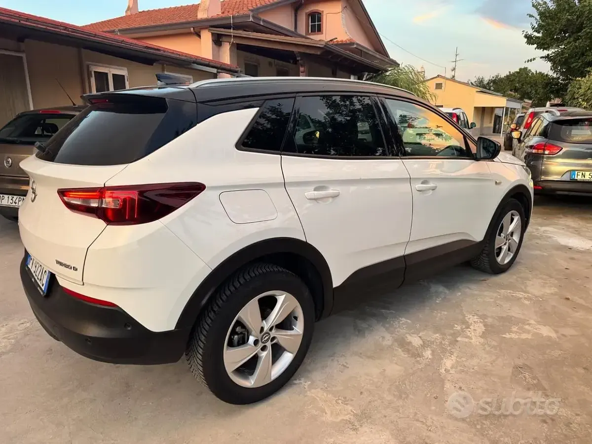 Usata Opel Grandland X 131 CV (96 kW) 2019 Bianco SUV