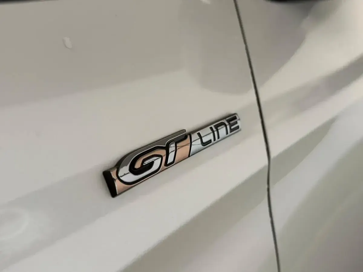 Usata Peugeot 3008 GT-line 119 CV (87 kW) 2018 Bianco SUV