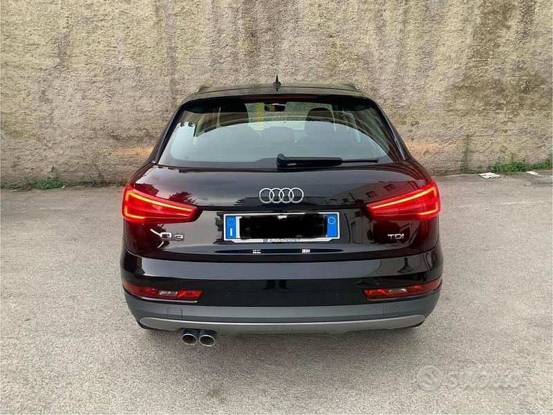 Usata Audi Q3 120 CV (88 kW) 2016 Nero SUV