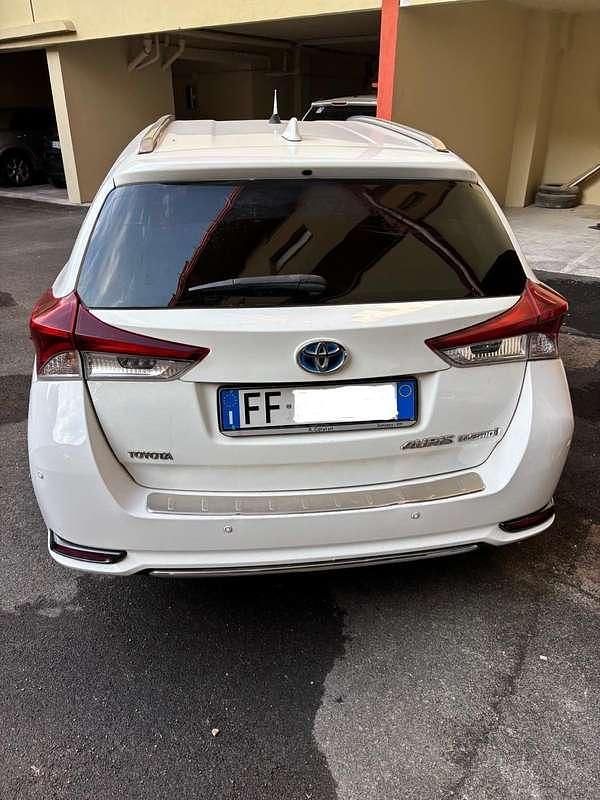 Usata Toyota Auris Touring Sports Lounge 99 CV (72 kW) 2016 Station wagon