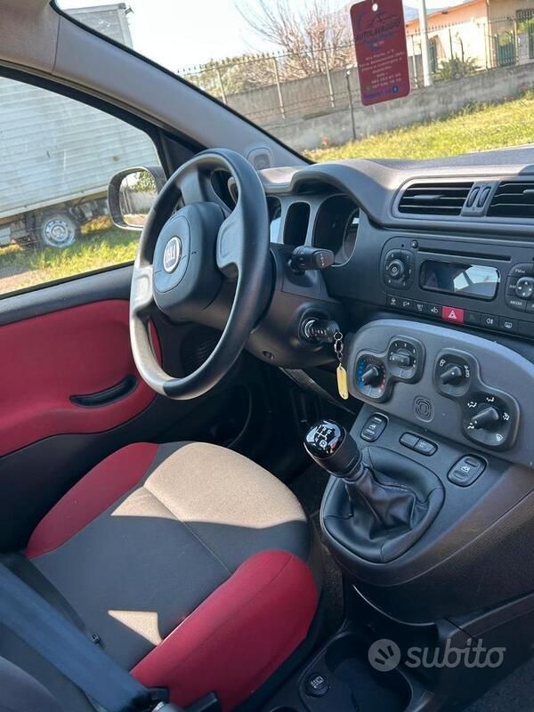 Usata Fiat Panda 69 CV (50 kW) 2019 Nero Utilitaria