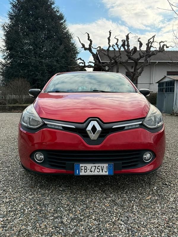 Usata Renault Clio IV 75 CV (55 kW) 2015 Rosso Berlina