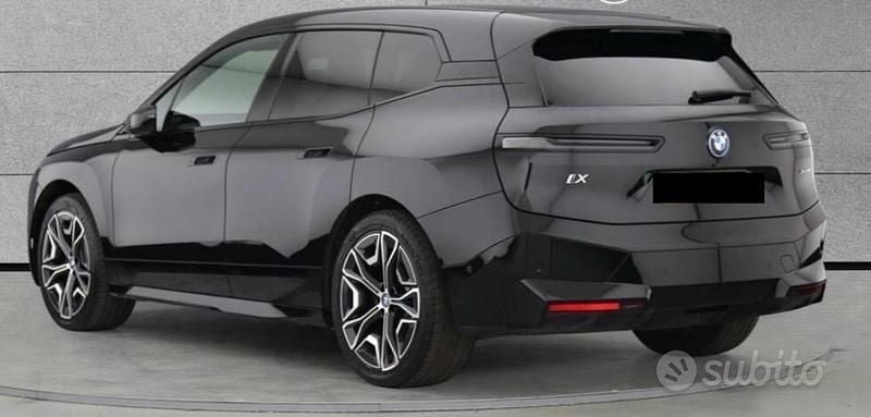 Usata BMW iX Efficient Dynamics 484 kW (659 CV) 2022 Nero SUV