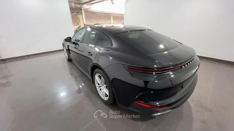 Usata Porsche Panamera 354 CV (260 kW) 2025 Nero Utilitaria