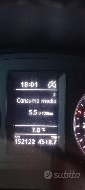 Usata VW Caddy 102 CV (75 kW) 2018 Grigio Monovolume