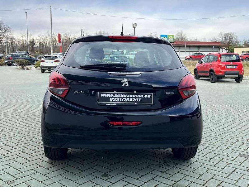 Usata Peugeot 208 Active 75 CV (55 kW) 2016 Nero Utilitaria