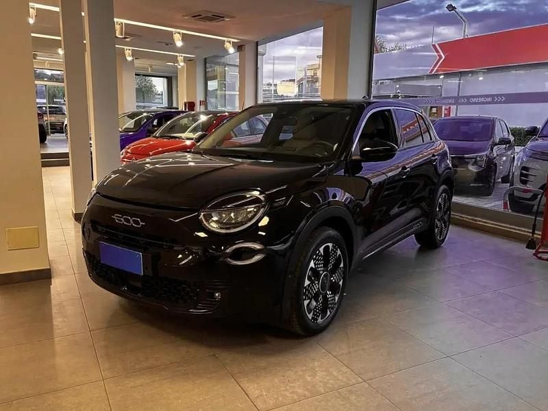 Usata Fiat 600 La Prima 100 CV (73 kW) 2025 Nero SUV