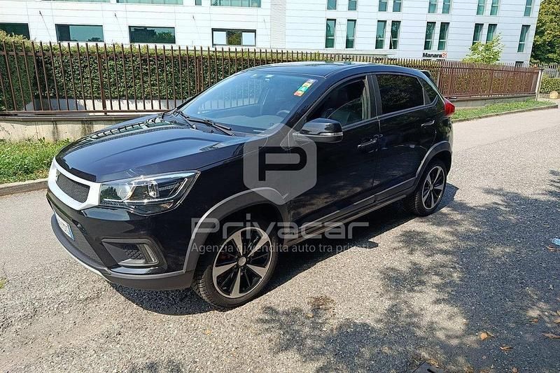 Usata DR DR3 106 CV (77 kW) 2019 Nero SUV