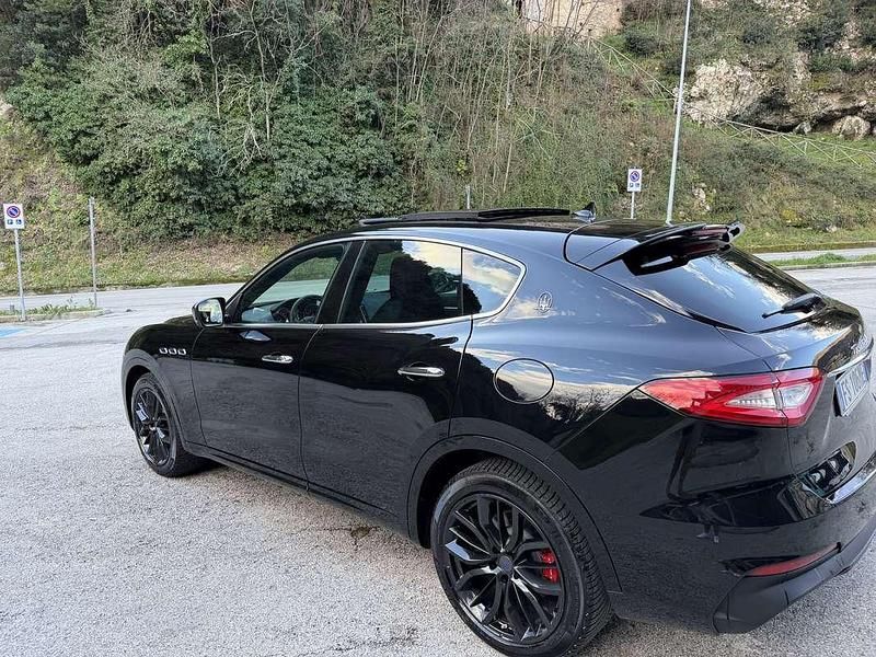 Usata Maserati Levante 250 CV (183 kW) 2018 SUV