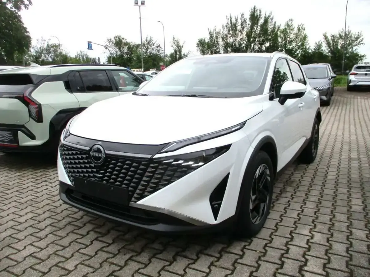 Nuova Nissan Qashqai N-Connecta 158 CV (116 kW) 2026 Bianco SUV